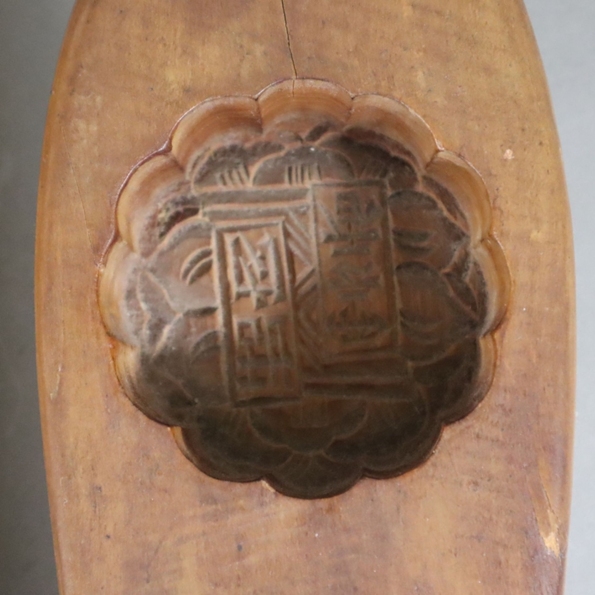 Drei Reiskuchen Formen - China, wohl Guangdong-Provinz, Anfang 20. Jh., Holz, 2x geschnitzt mit jew - Bild 2 aus 10