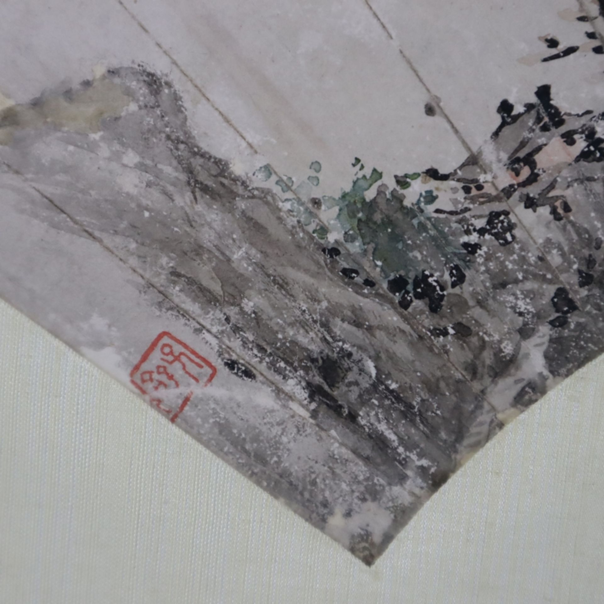Chinesisches Fächerbild - Flusslandschaft mit Pavillon, Fächerblatt, Tusche auf Papier, gesiegelt, - Image 6 of 6