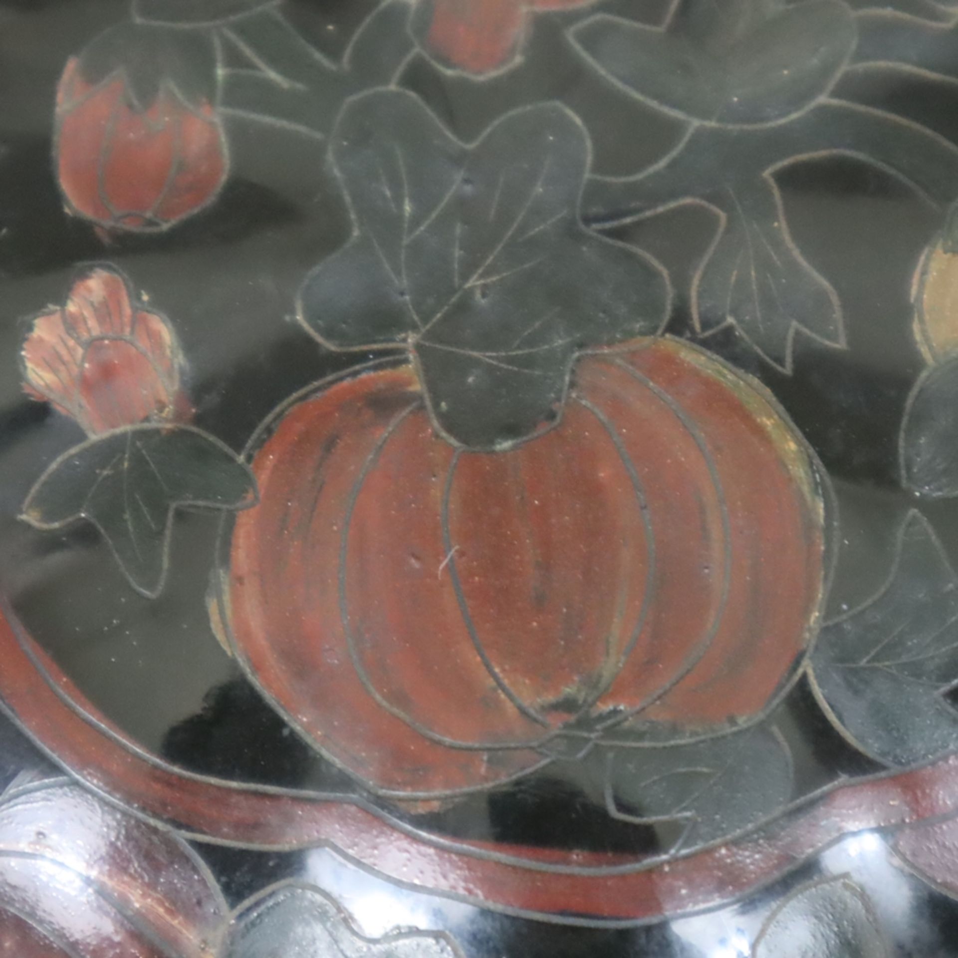 Lackdose - Kürbisform mit Stülpdeckel, schwarzer und roter Lack auf Pappmaché, graviert und bemalt, - Bild 4 aus 8