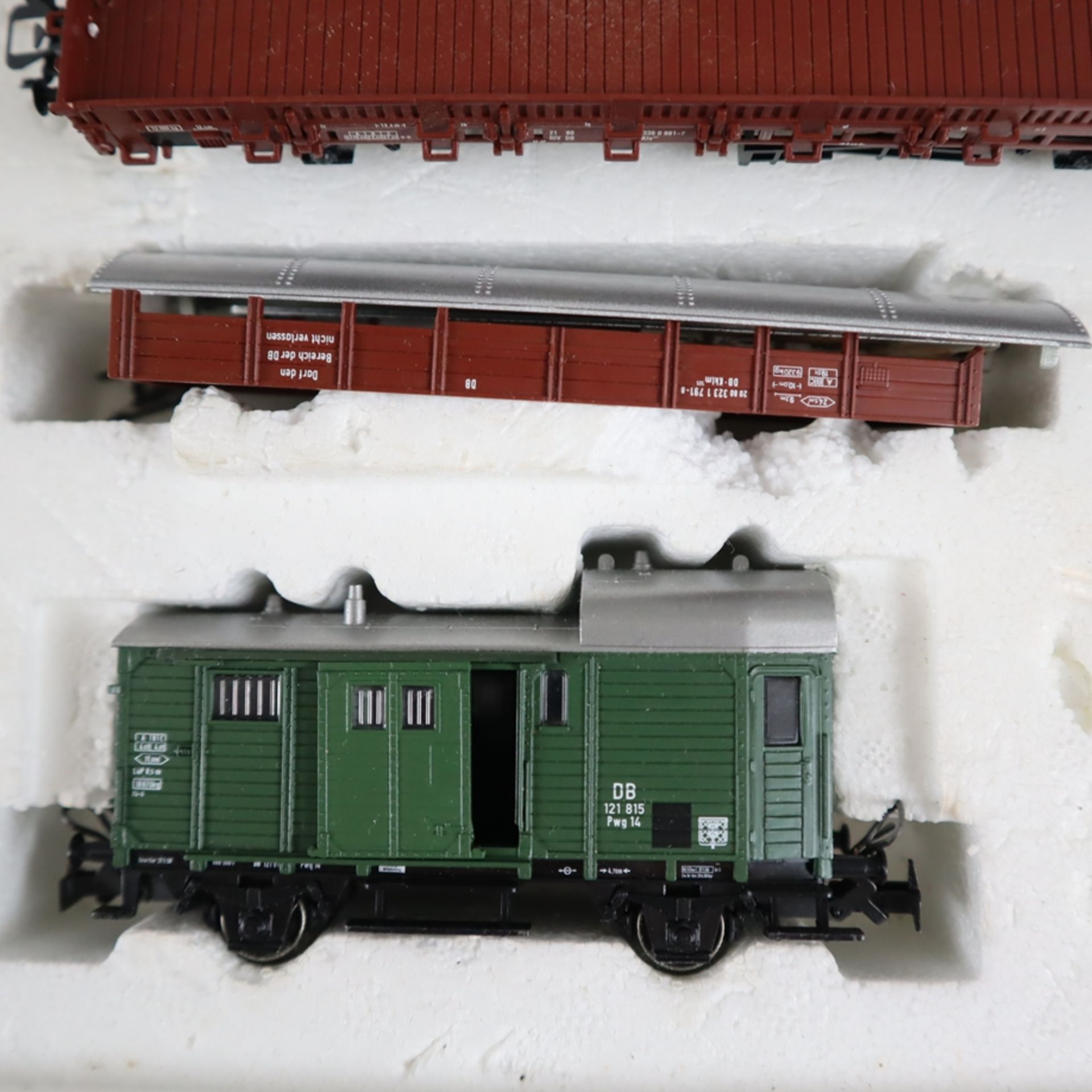 Märklin digital H0 29530 Startpackung - mit Tenderlokomotive DB BN 86 132 und fünf Güterwagen, Tran - Image 9 of 24