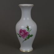 Vase - Meissen, 20.Jh., Dekor "Rote Rose", Porzellan, Balusterform, polychrome florale Bemalung, Go