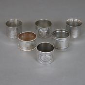 Sechs Serviettenringe - 5x 800er Silber, 1x 925er Silber, alle gestempelt, verschiedene Formen und 