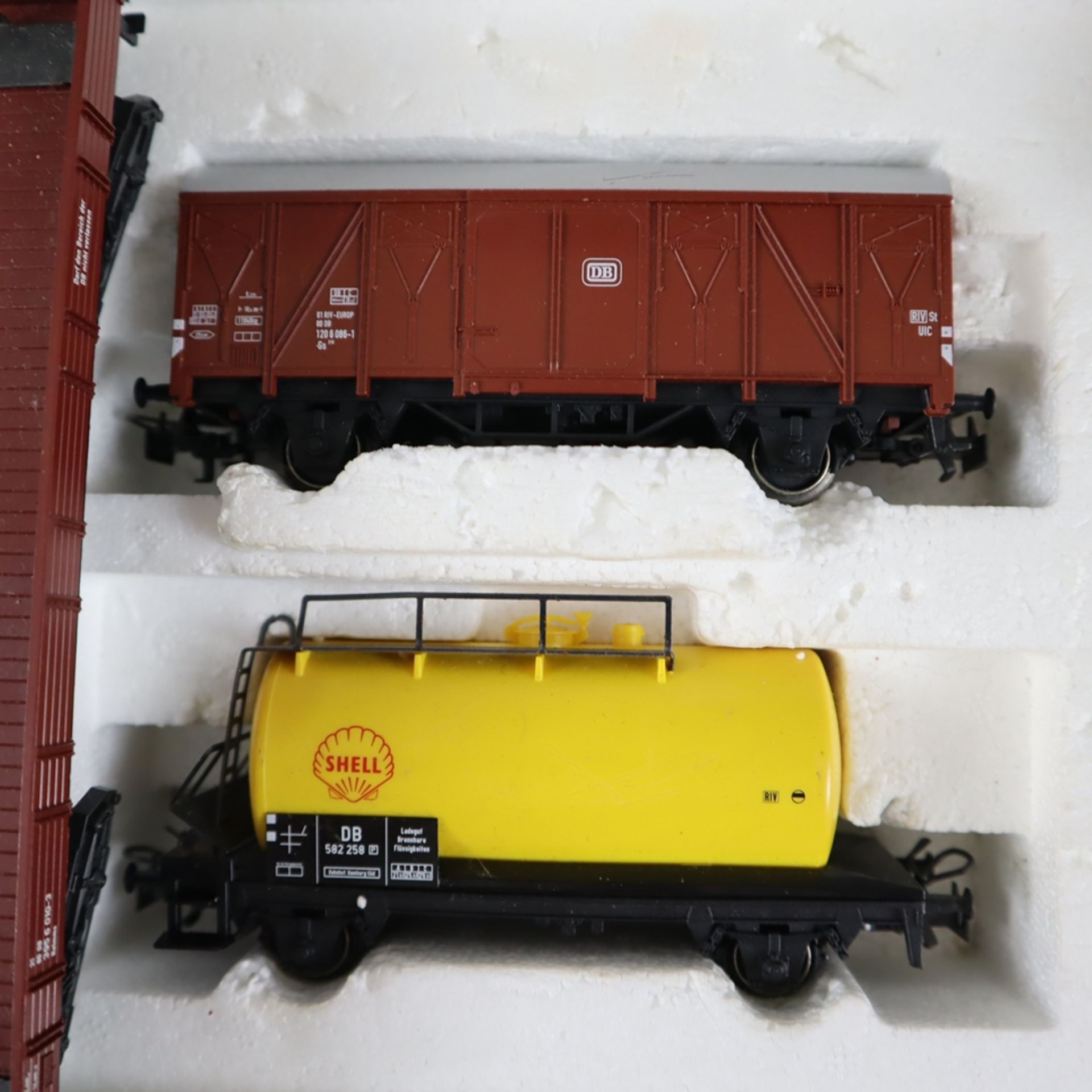 Märklin digital H0 29530 Startpackung - mit Tenderlokomotive DB BN 86 132 und fünf Güterwagen, Tran - Image 8 of 24