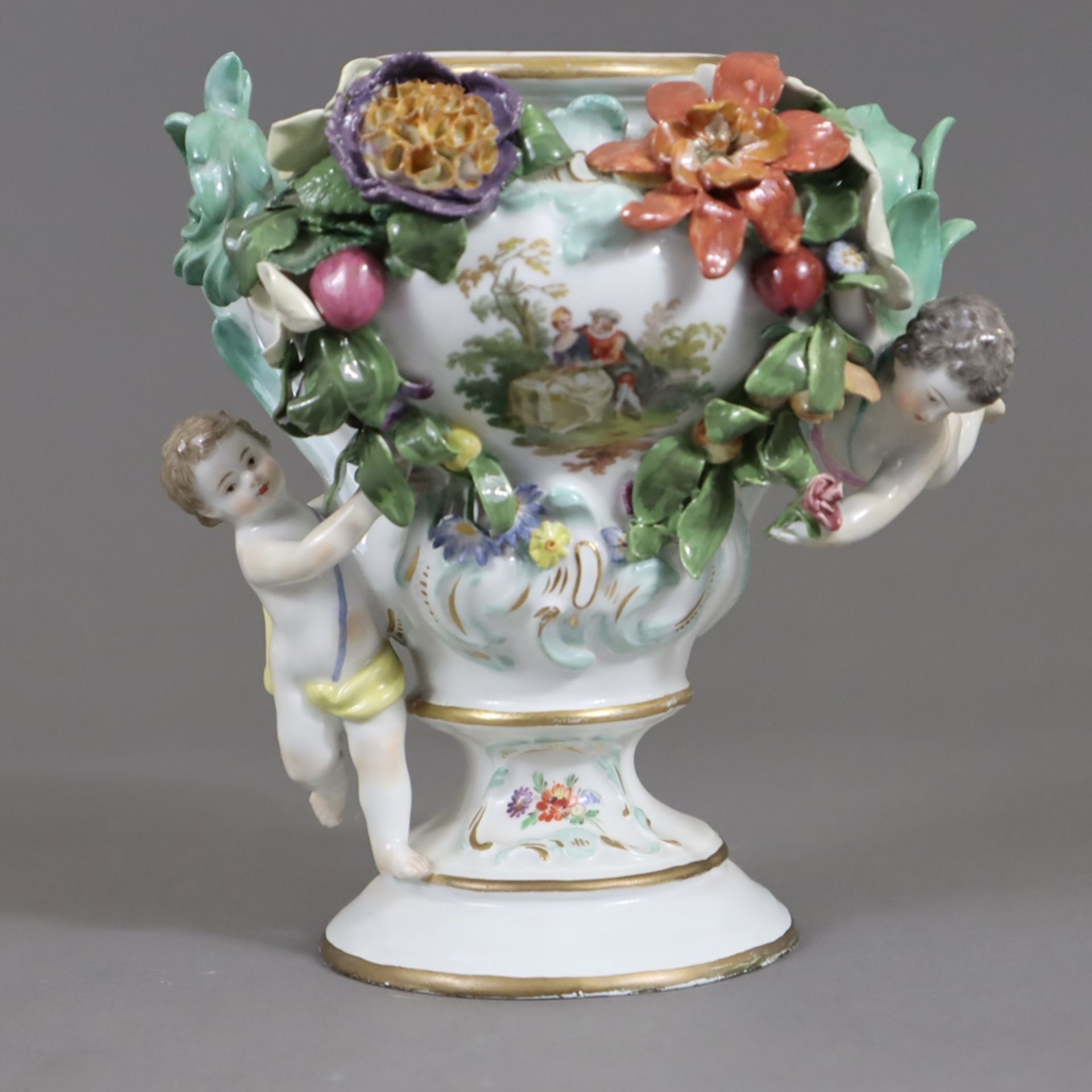 Potpourri-Vase mit Amoretten- Meissen, Knaufzeit, Entw.: J.J.Kändler (um 1760), unterglasurblaue Kn - Image 4 of 21