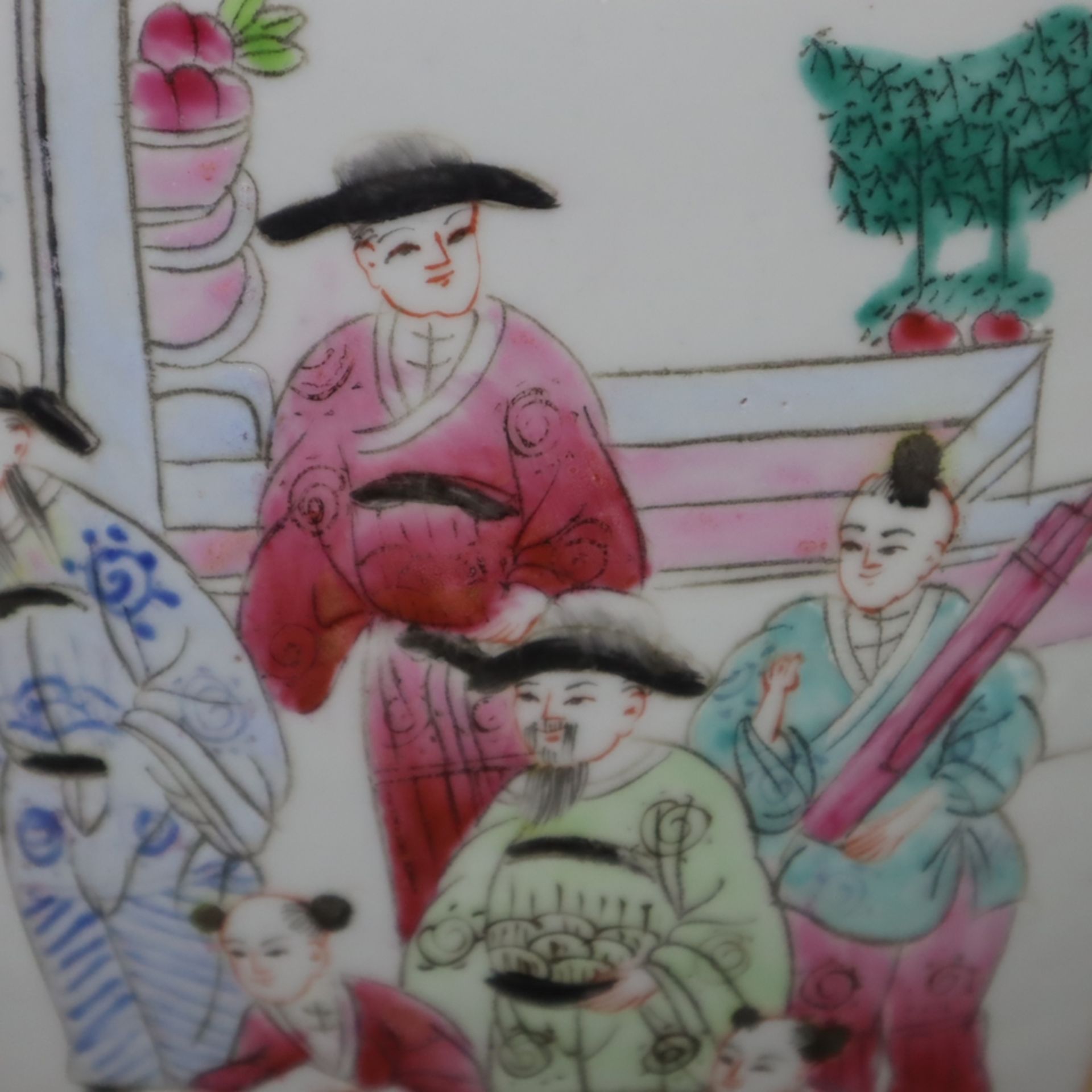 Fishbowl - China, 20.Jh., Porzellan, außen polychrom bemalt in Emailfarben der Famille Rose, in Res - Bild 7 aus 12