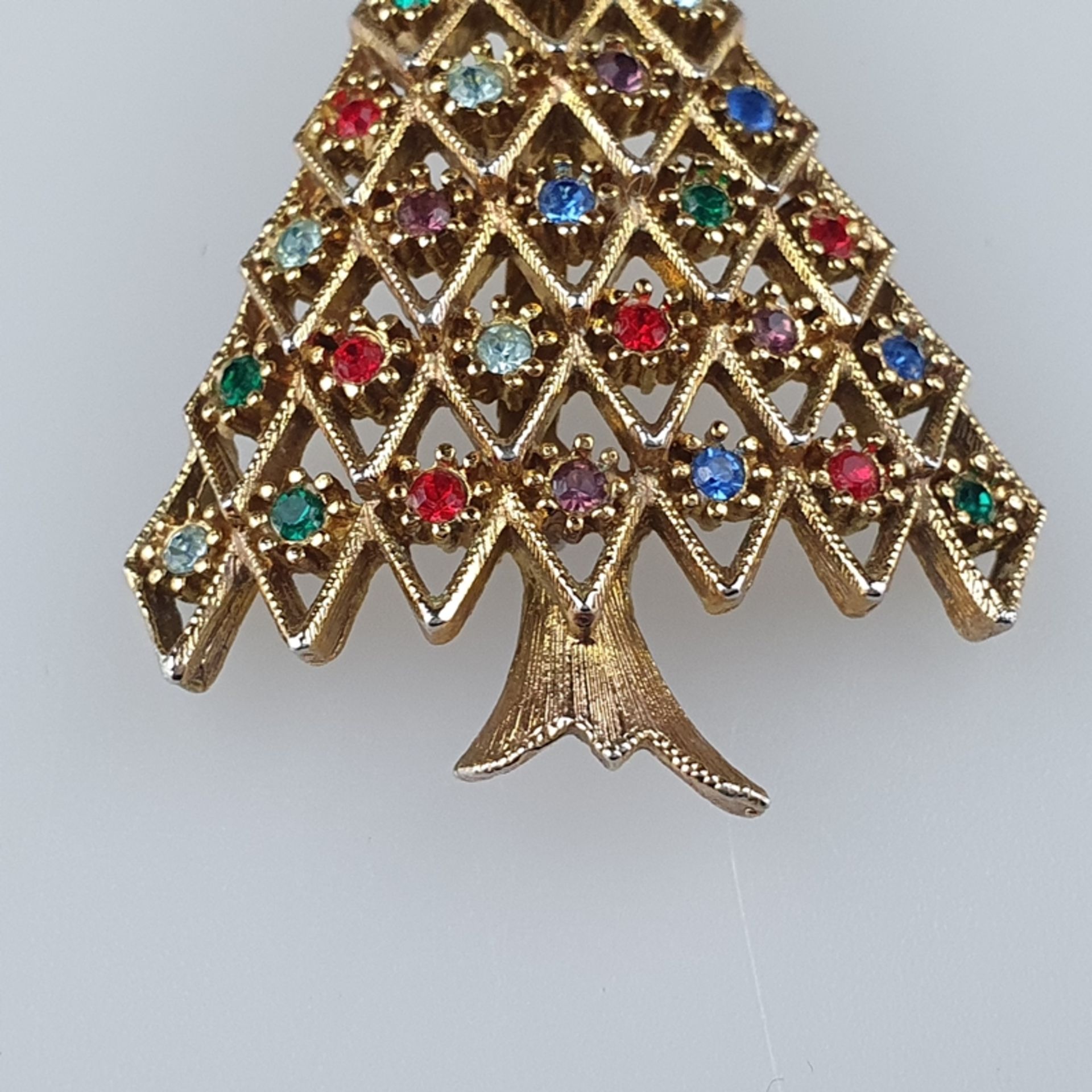 Vintage-"Christmas"-Brosche - Jonette Jewelry/USA, Weihnachtsbaum, goldfarbenes Metall, Besatz mit  - Bild 2 aus 5