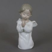 Porzellanfigur "Betender Engel" - Lladro, Spanien, Entwurf von Fulgencio Garcia, Porzellan, stellen