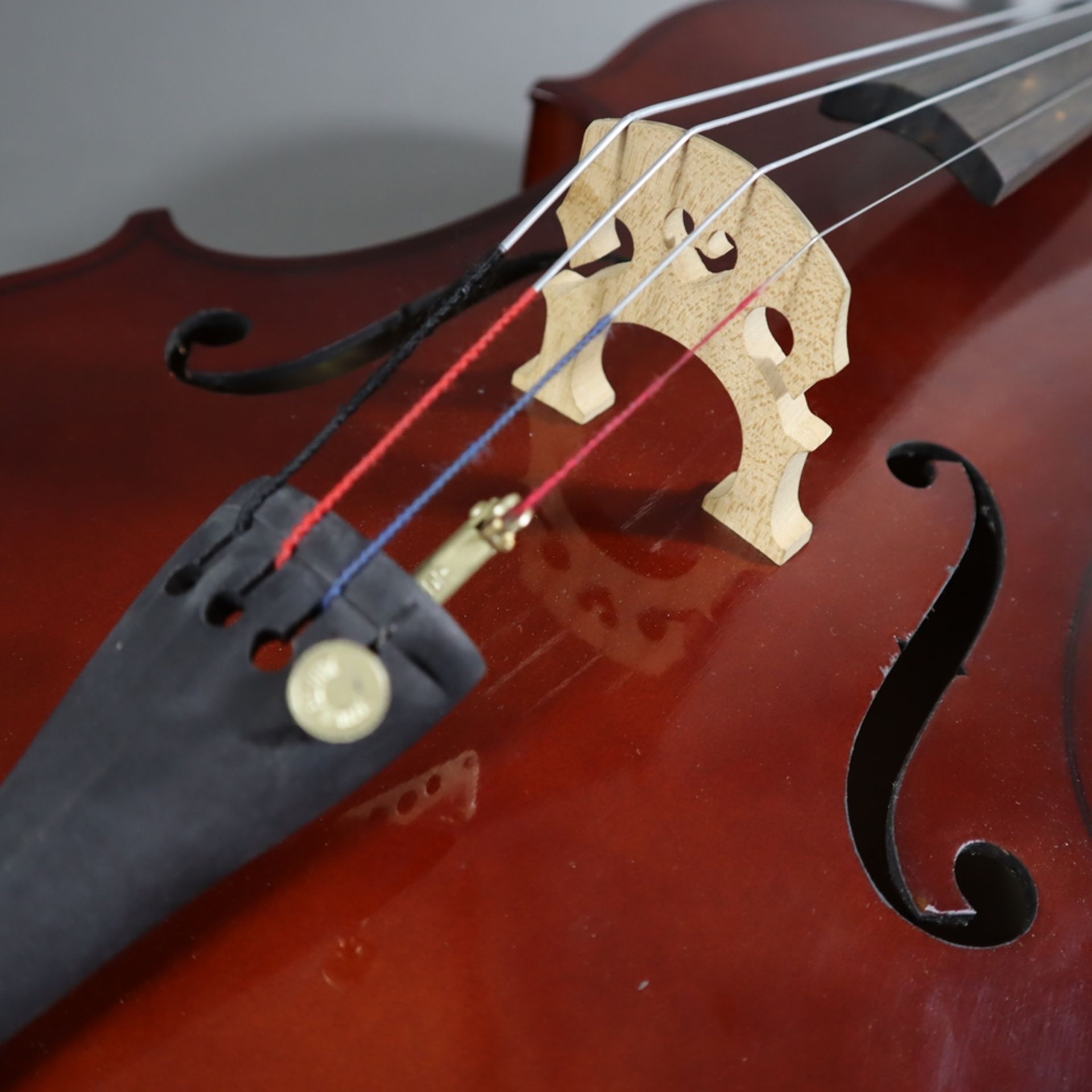 Cello - Kindergröße, innen mit Aufkleber "Made in Czechoslovakia", Holzkorpus mit zwei f-Löchern, S - Image 3 of 12
