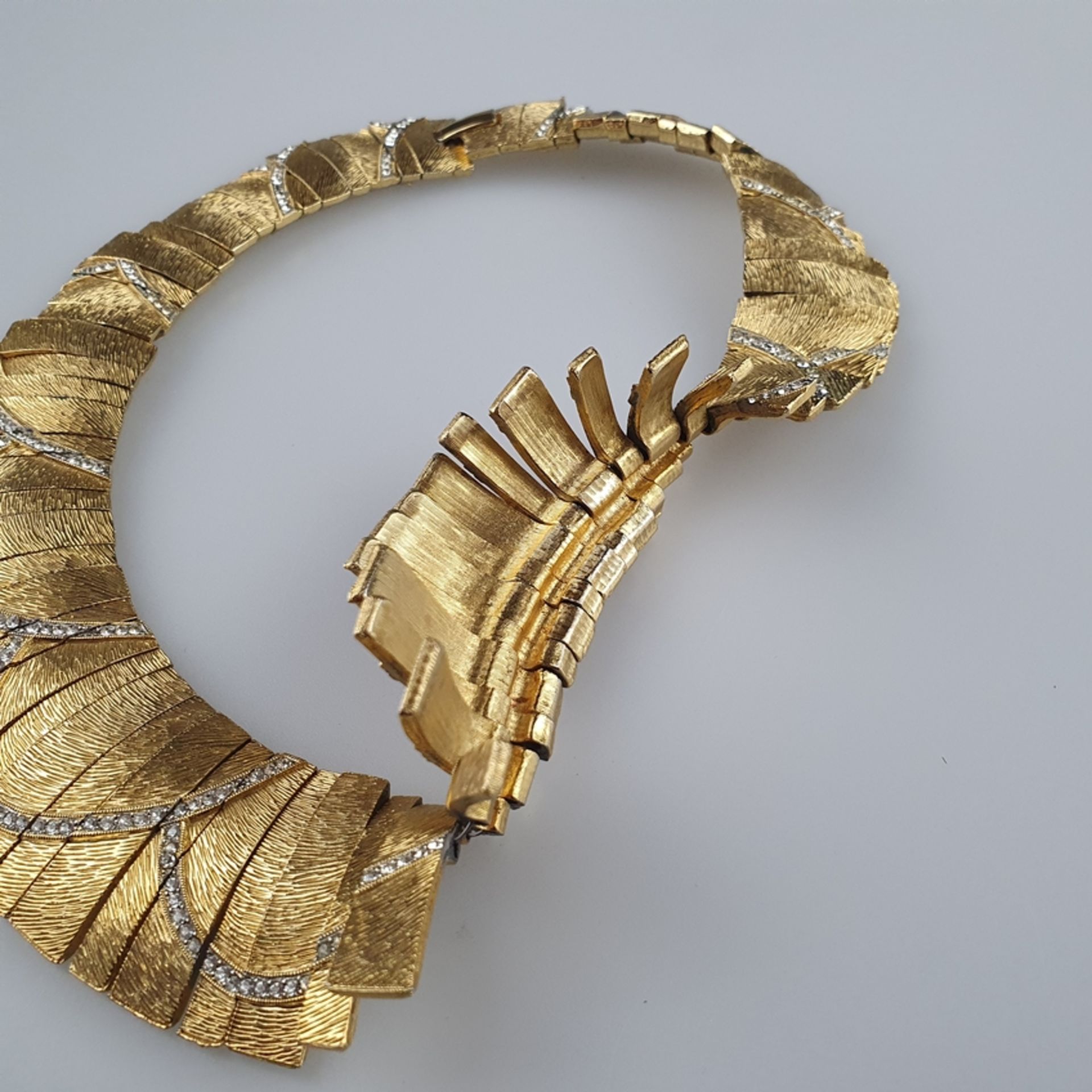 Schweres „Kleopatra-Kragen“-Collier - LES BERNARD, 1960/70er Jahre, bewegliche vergoldete Stäbcheng - Bild 6 aus 8