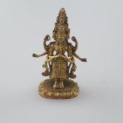 Filigrane Miniaturfigur des Ekadashahamukha-Avalokiteshvara - Tibet 18.Jh., Bronze feuervergoldet, 