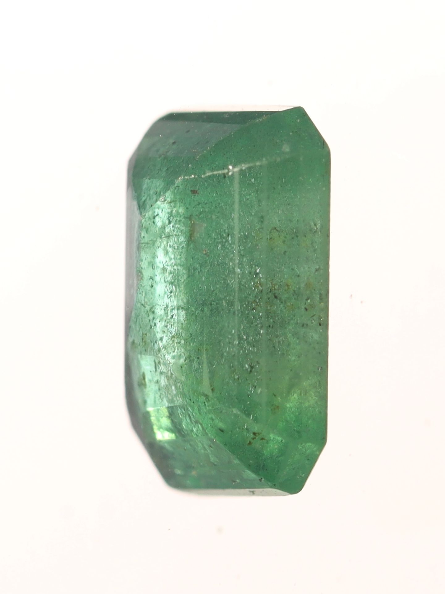 Loser Smaragd- 2,86ct., Achteck-Schliff, Maße: 10,40x7,96x4,13mm, in transparenter Box versiegelt, - Image 5 of 6