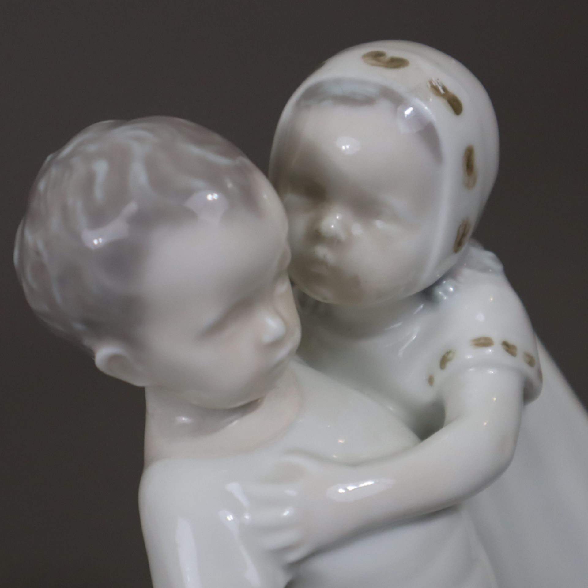 Kinderpaar "Verschmähte Liebe" - Bing& Gröndahl, 20. Jh., Entwurf: Ingeborg Plockross-Irminger (187 - Image 5 of 7