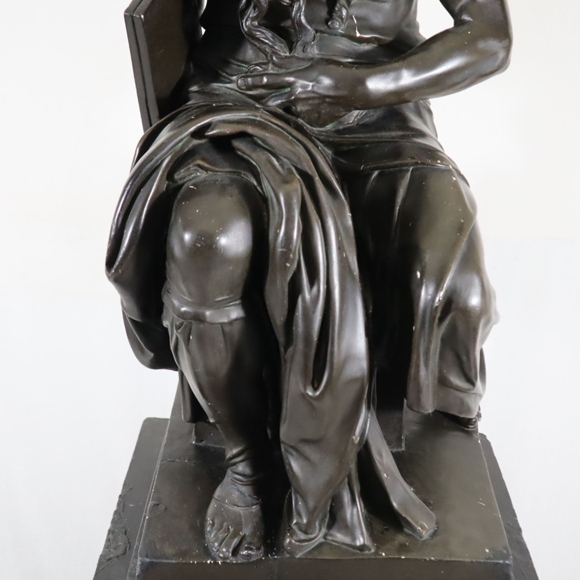 Moses von Michelangelo - Gipsausformung, bronziert, Skulptur nach Michelangelos Grabmalfigur für Pa - Image 5 of 16