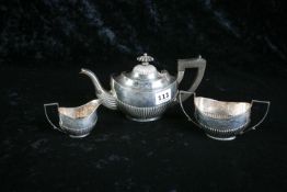 SILVER 3 PIECE BACHELORS TEA SERVICE. 340 GRAMS. BIRMINGHAM 1901/02