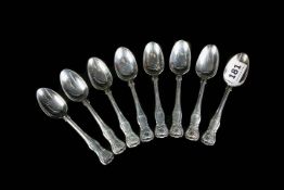 SET OF 8 SILVER DESSERT SPOONS. GLASGOW. POSSIBLY 1871. 175 GRAMS. 5.5' LONG.