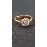 18 CARAT YELLOW GOLD DIAMOND RING WITH CIRCA HALF CARAT OF DIAMONDS