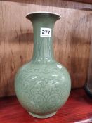 ANTIQUE CHINESE VASE A/F - HEIGHT 11'