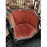 ANTIQUE TUB CHAIR