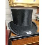 TOP HAT