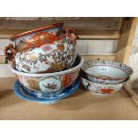 5 CHINESE/ORIENTAL BOWLS A/F