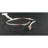 9CT WHITE GOLD BANGLE