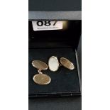 PAIR OF VINTAGE 9CT GOLD CUFFLINKS - 11.5 GRAMS