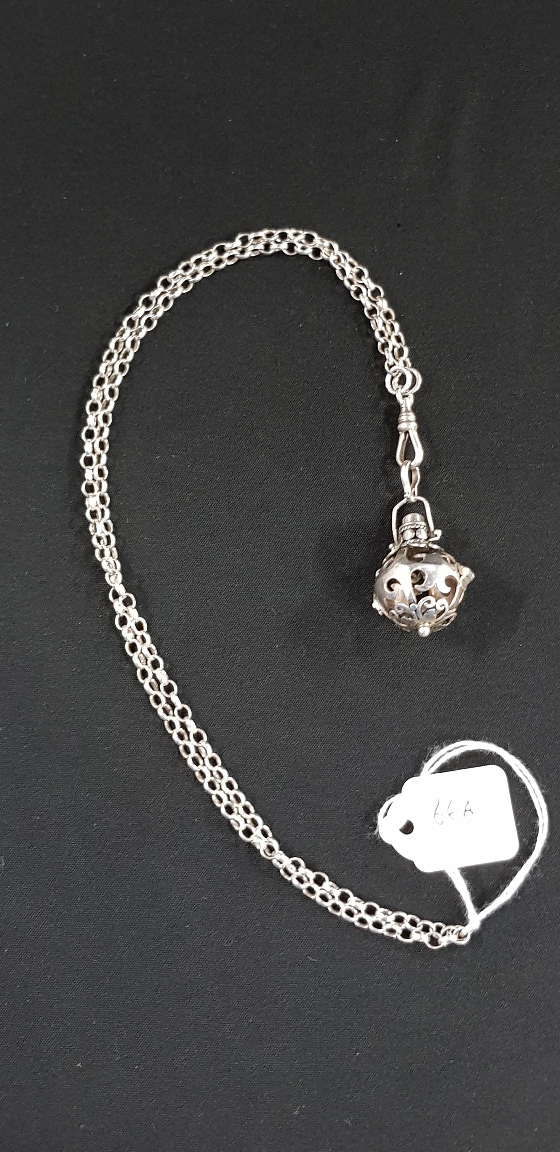 SILVER BELCHER CHAIN AND PENDANT WITH GARNET