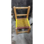 VINTAGE KIDS CHAIR