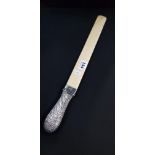 SILVER HANDLED IVORY PACE TURNER 16.5' LONDON 1898/99
