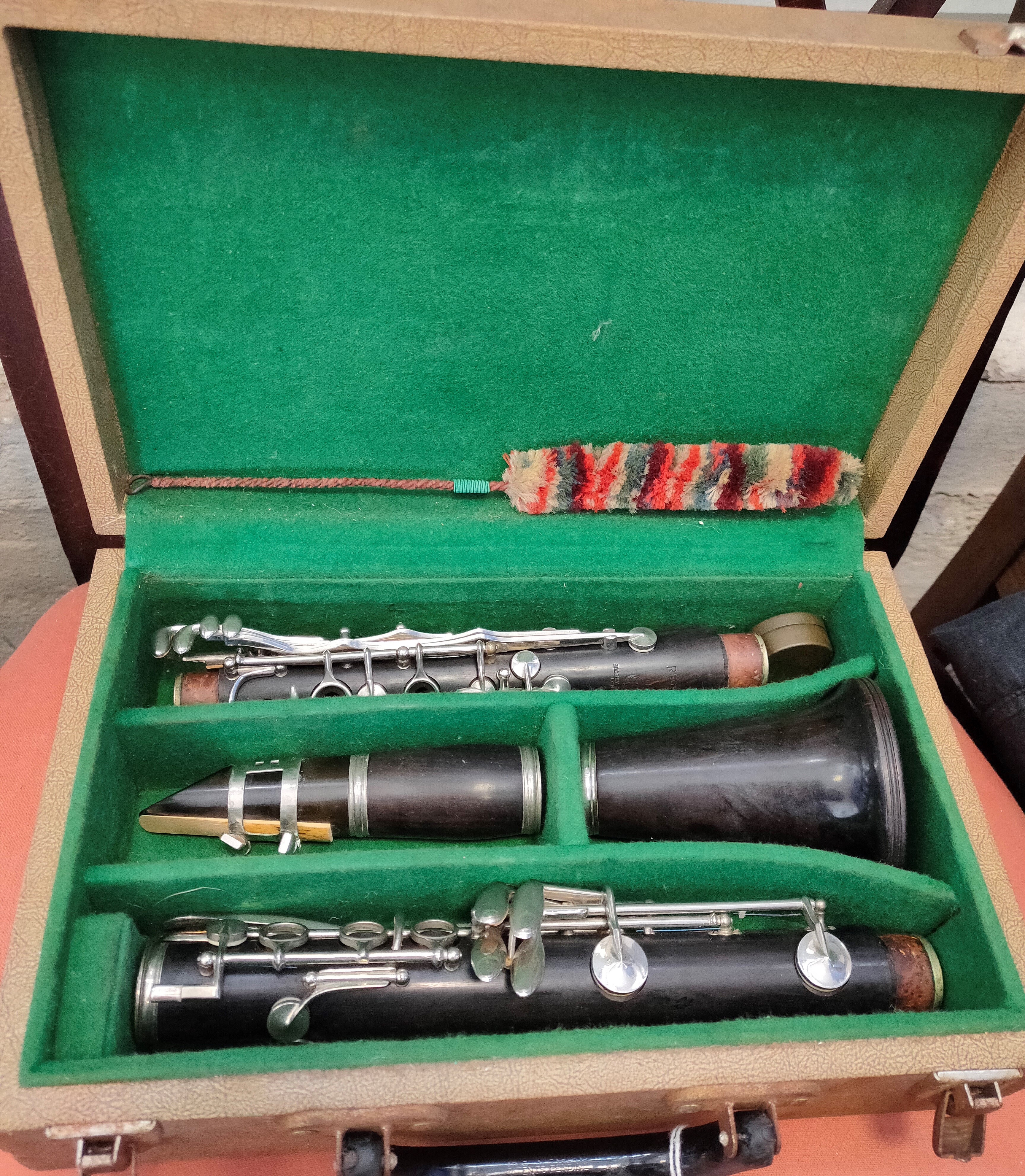 ANTIQUE BOOSEY AND HAWKS REGENT CLARINET IN ORIGINAL CASE NO.157848