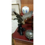 VICTORIAN BRONZE EAGLE ON METAL BASE