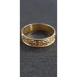 9CT GOLD BAND