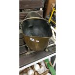 BRASS COAL SCUTTLE