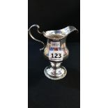 SOLID SILVER HELMET JUG WITH DETAIL TO RIM AND BASE INITIALS TO FRONT. HALLMARK LONDON 1896 114G