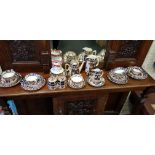LARGE QUANTITY OF ANTIQUE ROYAL CROWN DERBY CHINA