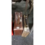 2 VINTAGE CASES