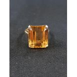 9 CARAT GOLD CITRINE RING