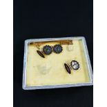 VINTAGE CUFFLINK AND TIE PIN SET