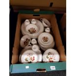 BOX OF SUSIE COOPER TEA SET ETC