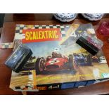 VINTAGE SET 80 SCALEXTRIC COMPLETE WITH 2 CARS MAC FORD AND JPS LOTUS