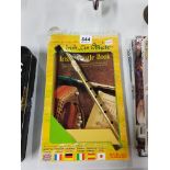 IRISH TIN WHISTLE AND BOOK BOXED