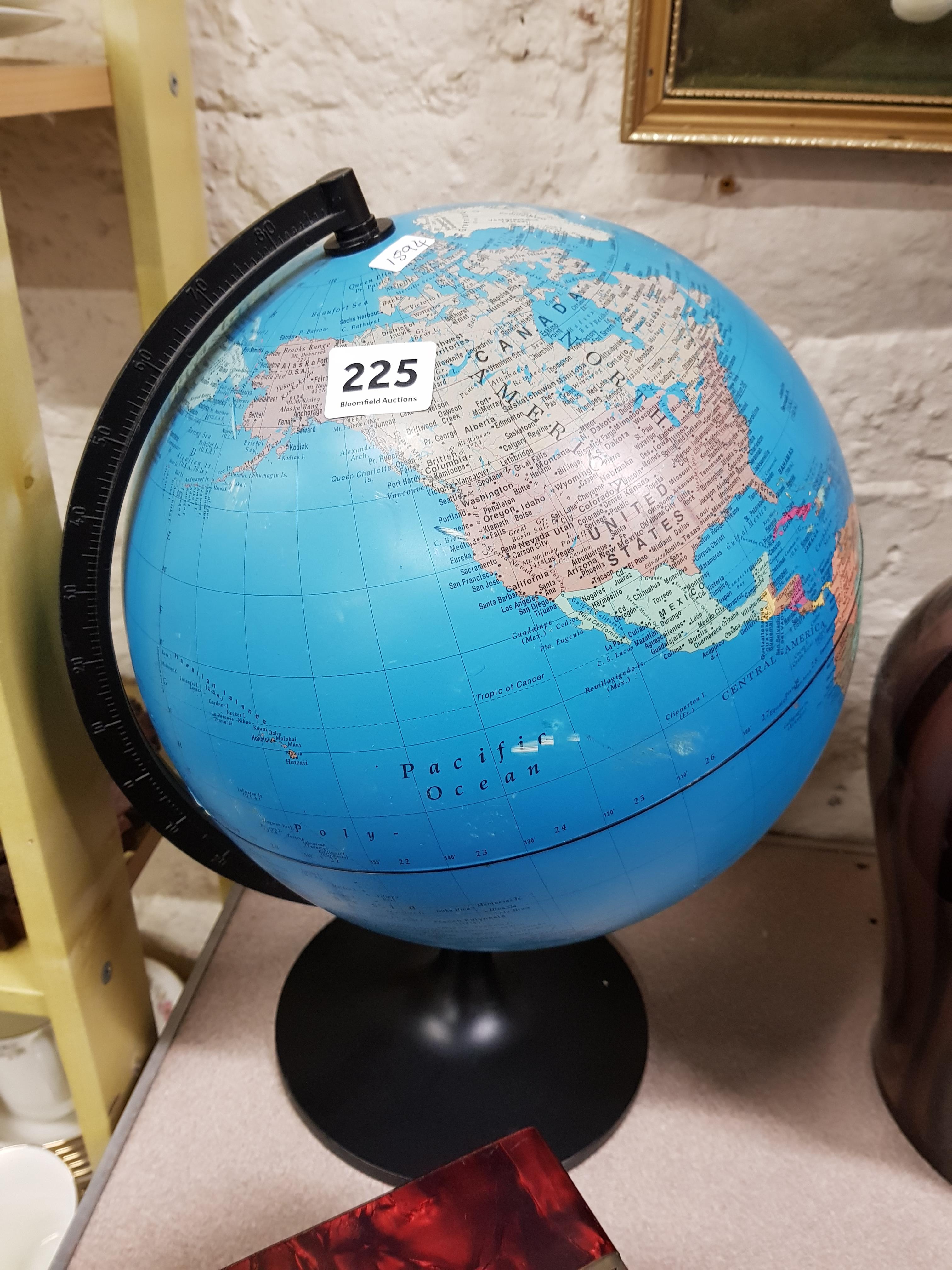 WORLD GLOBE