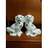 PAIR OF DOG FIGURES