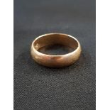 9 CARAT GOLD WEDDING BAND CIRCA 4.5 GRAMS