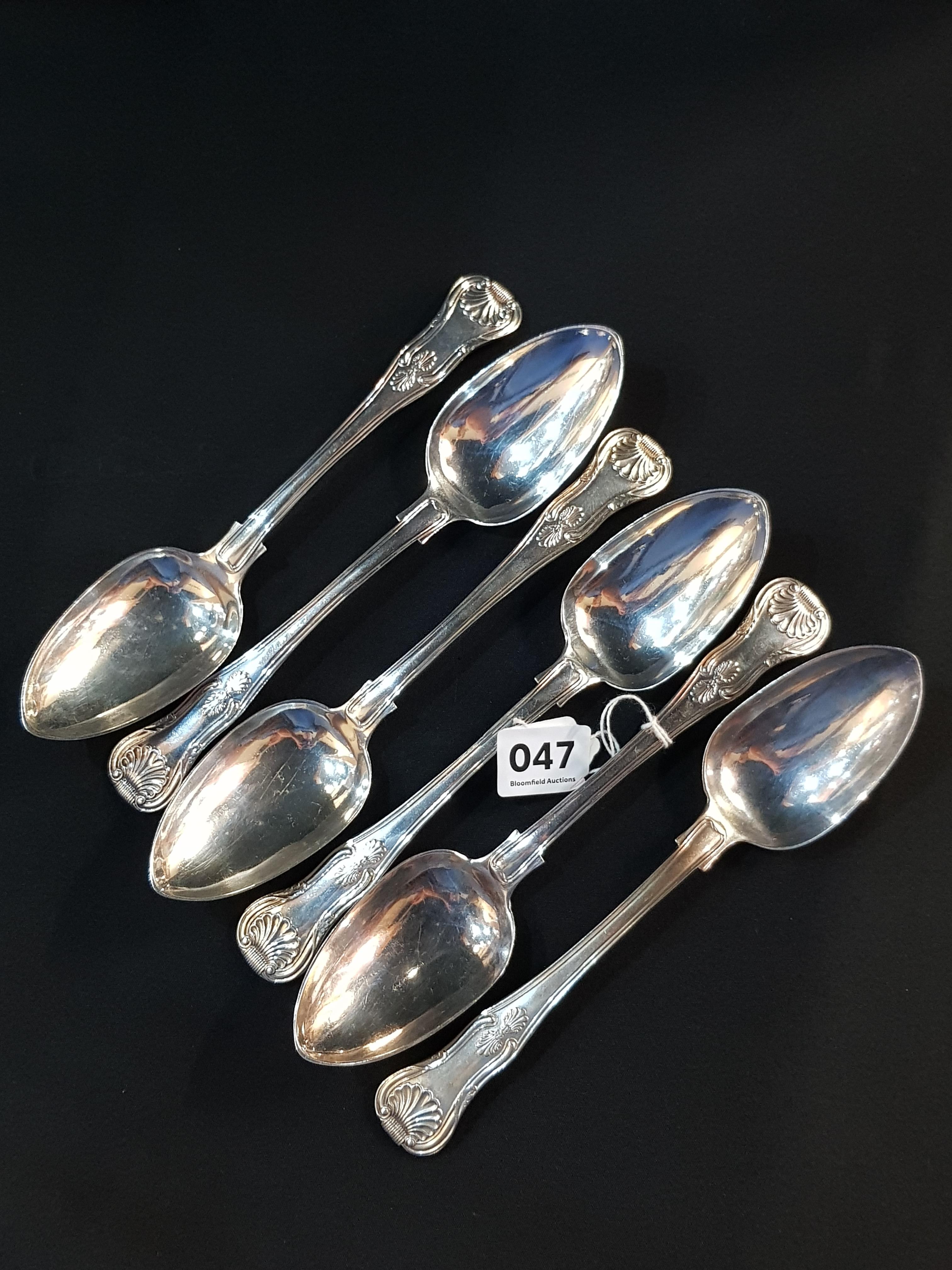 SET OF 6 GEORGIAN SOLID SILVER KINGS PATTERN DINNER SPOONS DATED 1827-28 TOTAL WEIGHT 594G MAKER