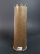 WW1 1916 18 POUNDER 1916 TRENCH ART SHELL VASE WITH HEAVILY ENGRAVED DECORATION AND WRITING :