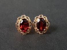 9CT GOLD EARRINGS 1.3G