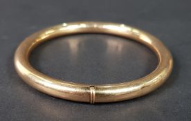 18CT GOLD TESTED TO ANTIQUE BANGLE 20.2G