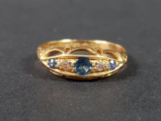 18CT GOLD ANTIQUE SAPPHIRE AND DIAMOND RING 2.3G