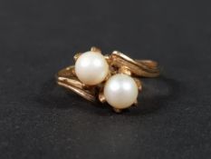 9CT PEARL 2 STONE TWIST RING 2.9G